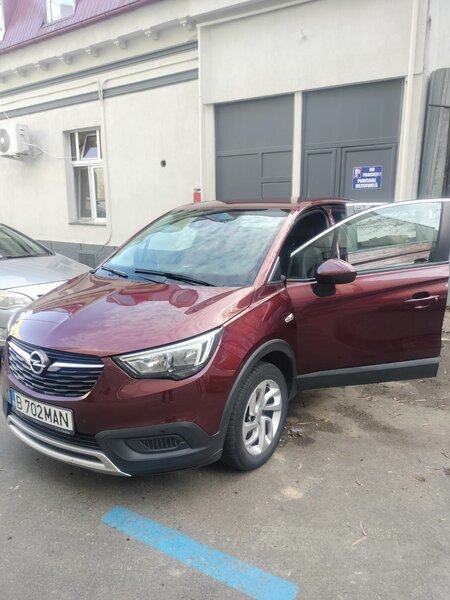 Opel Crossland X