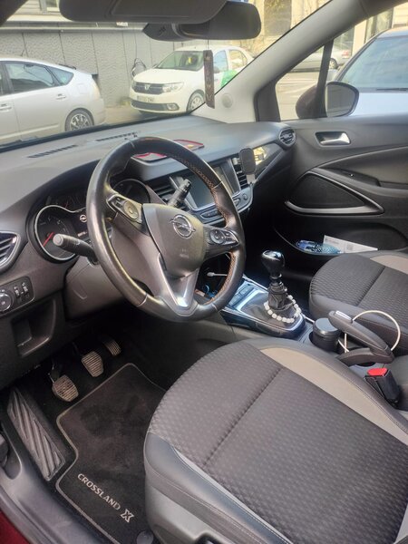 Opel Crossland X