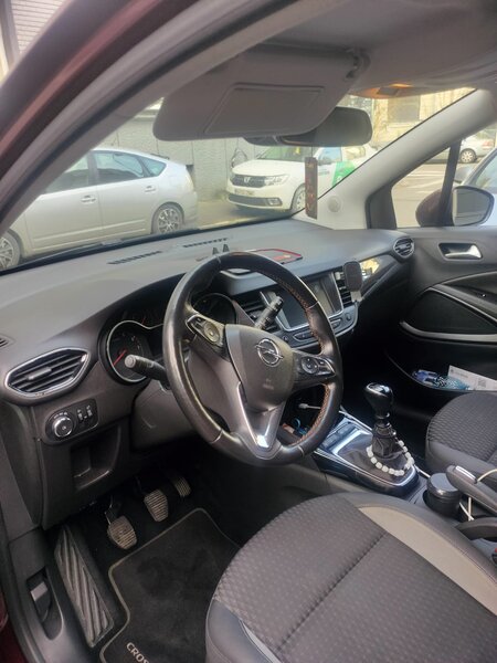 Opel Crossland X